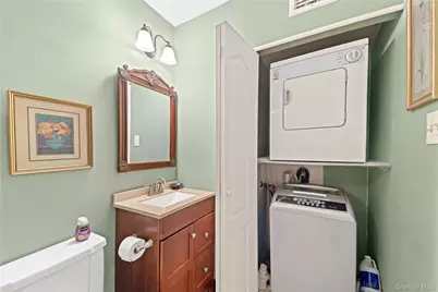 71-34 162nd #3, Fresh Meadows, NY 11365 - Photo 15
