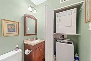 71-34 162nd, Fresh Meadows, NY 11365 - Photo 15