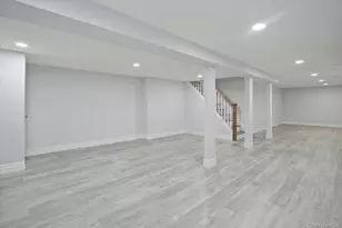 174 Warner Rd, Huntington, NY 11743 - Photo 31