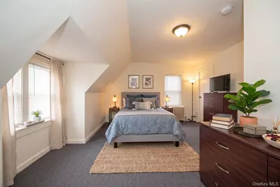 72-74 Pearsall Avenue, Freeport, NY 11520 - Photo 7