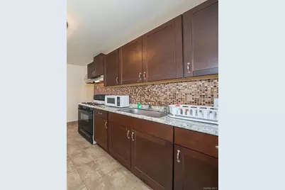 72-74 Pearsall Avenue, Freeport, NY 11520 - Photo 3