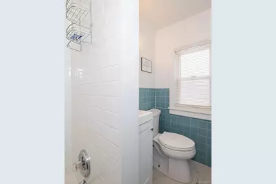 72-74 Pearsall Avenue, Freeport, NY 11520 - Photo 11