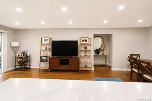 95 Country Club Ln, Pomona, NY 10970 - Photo 9