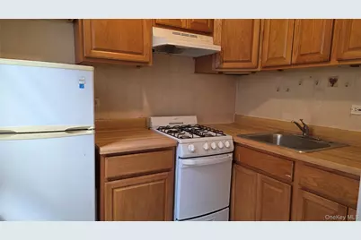 140-65 Beech Avenue #3J, Flushing, NY 11355 - Photo 11
