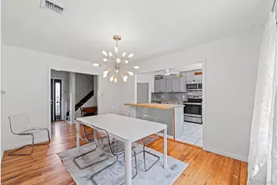 25 Harvey Lane, Ronkonkoma, NY 11779 - Photo 5