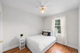 25 Harvey Ln, Ronkonkoma, NY 11779 - Photo 19