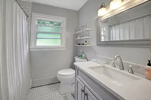 18 Valley Dr, Salisbury Mills, NY 12577 - Photo 17