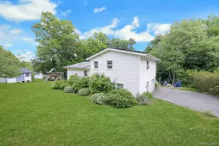 18 Valley Dr, Salisbury Mills, NY 12577 - Photo 35