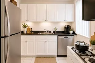69-55 150th St, Flushing, NY 11367 - Photo 5