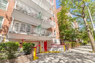 66-10 Thornton Pl, Rego Park, NY 11374 - Photo 21