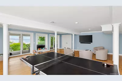 11 Bay View Drive, Hampton Bays, NY 11946 - Photo 13
