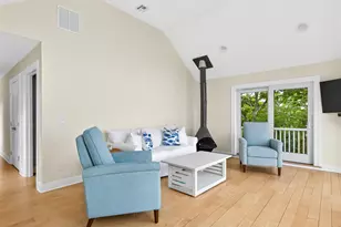 11 Bay View Dr, Hampton Bays, NY 11946 - Photo 17