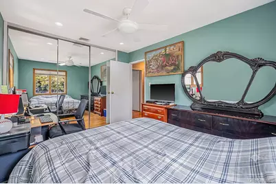 1000 Oakfield Avenue, North Bellmore, NY 11710 - Photo 23