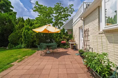 21 Maple Street, Malverne, NY 11565 - Photo 15