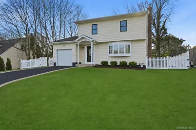 10 Curlin Lane, Saint James, NY 11780 - Photo 1