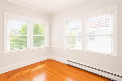 15 W Walnut Street, Long Beach, NY 11561 - Photo 7
