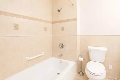 15 W Walnut Street, Long Beach, NY 11561 - Photo 11