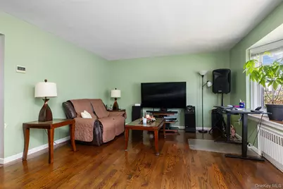 145 W Lido Prom, Lindenhurst, NY 11757 - Photo 7
