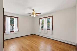 2185 Sycamore Ave, Ronkonkoma, NY 11779 - Photo 33