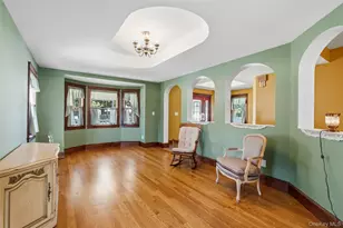 2185 Sycamore Ave, Ronkonkoma, NY 11779 - Photo 13