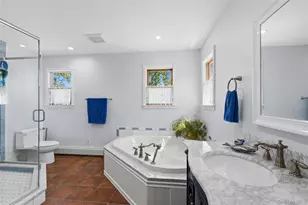 2185 Sycamore Ave, Ronkonkoma, NY 11779 - Photo 31