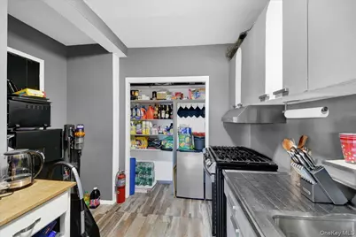 6 Fordham Hill Oval #10A, Bronx, NY 10468 - Photo 9