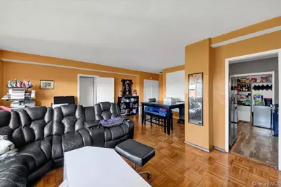 6 Fordham Hill Oval #10A, Bronx, NY 10468 - Photo 7