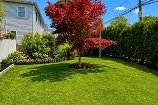 110 Roosevelt Ave, Inwood, NY 11096 - Photo 21