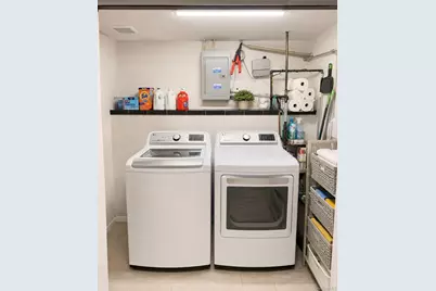 110 Roosevelt Avenue, Inwood, NY 11096 - Photo 19