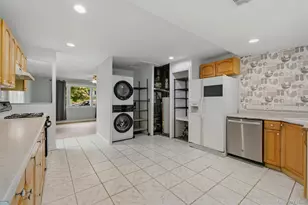 56 Cayuga Dr, Peekskill, NY 10566 - Photo 9