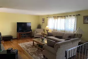 92 Hillside Rd, Poughquag, NY 12570 - Photo 9