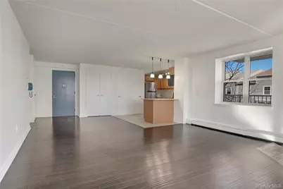 79-14 Rockaway Beach Boulevard #3J, Rockaway Beach, NY 11693 - Photo 5
