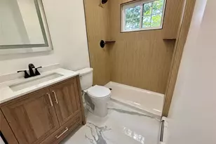 91 Washington Ave, Wyandanch, NY 11798 - Photo 11