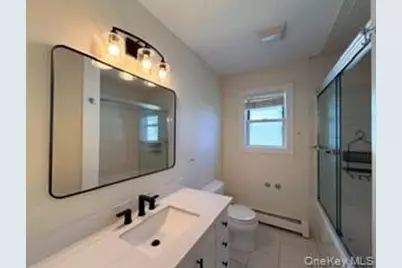 23 W Alhambra Avenue, Lindenhurst, NY 11757 - Photo 11