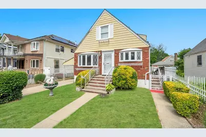 13715 169th Street, Jamaica, NY 11434 - Photo 3