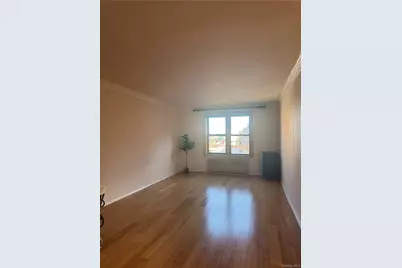 14336 Barclay Avenue #5H, Flushing, NY 11355 - Photo 5