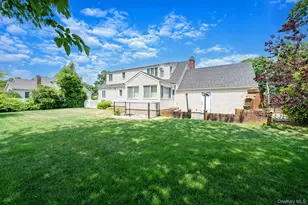 108 Ketewamoke Ave, Babylon, NY 11702 - Photo 33