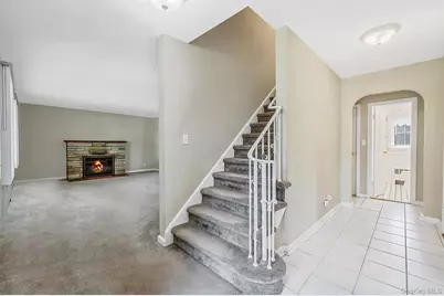 108 Ketewamoke Avenue, Babylon, NY 11702 - Photo 5