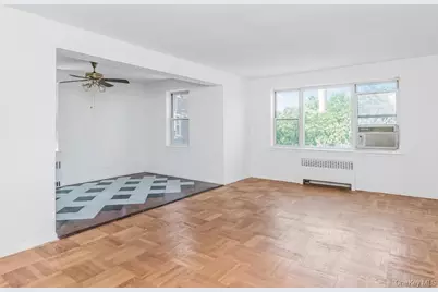 2711 Henry Hudson Parkway #6D, Bronx, NY 10463 - Photo 7