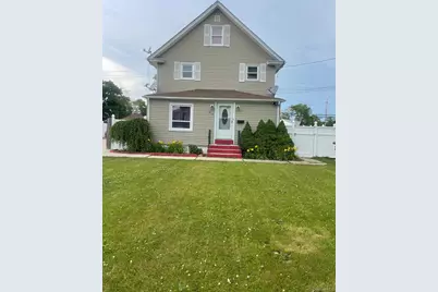 10 1st Avenue, Central Islip, NY 11722 - Photo 1