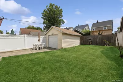 112-17 201st Street, Saint Albans, NY 11412 - Photo 15