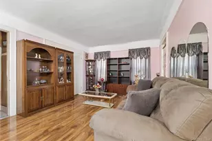 112-17 201st St, Saint Albans, NY 11412 - Photo 3