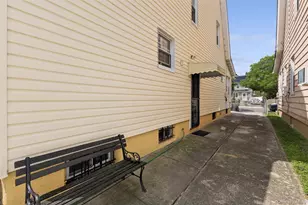 112-17 201st St, Saint Albans, NY 11412 - Photo 13