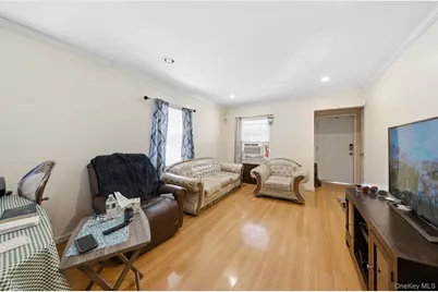 10 Everett Street, Valley Stream, NY 11580 - Photo 7