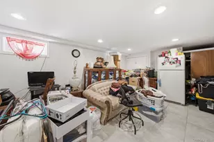 10 Everett St, Valley Stream, NY 11580 - Photo 17