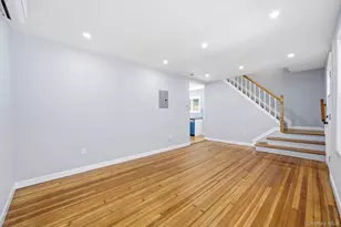 107 E St Marks Pl, Valley Stream, NY 11580 - Photo 7