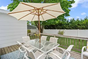 90 W 14th St, Deer Park, NY 11729 - Photo 35