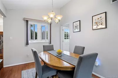 90 W 14th Street, Deer Park, NY 11729 - Photo 9