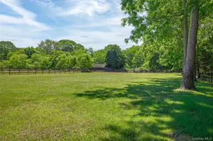 2 North St, Manorville, NY 11949 - Photo 35
