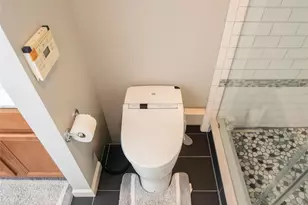 303 Bridgeview Dr, Poughkeepsie, NY 12601 - Photo 19